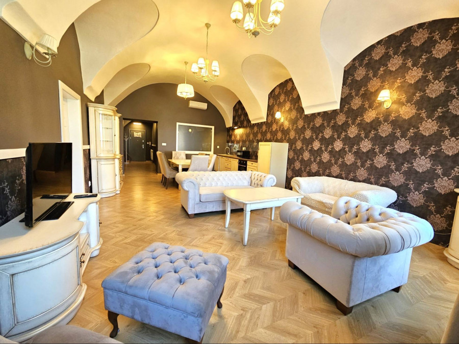 Nadštandardný 5 izbový luxusný byt, Hlavná ulica, Košice - 5