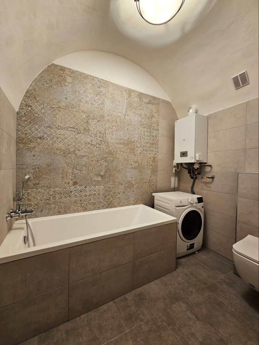 Nadštandardný 5 izbový luxusný byt, Hlavná ulica, Košice - 16