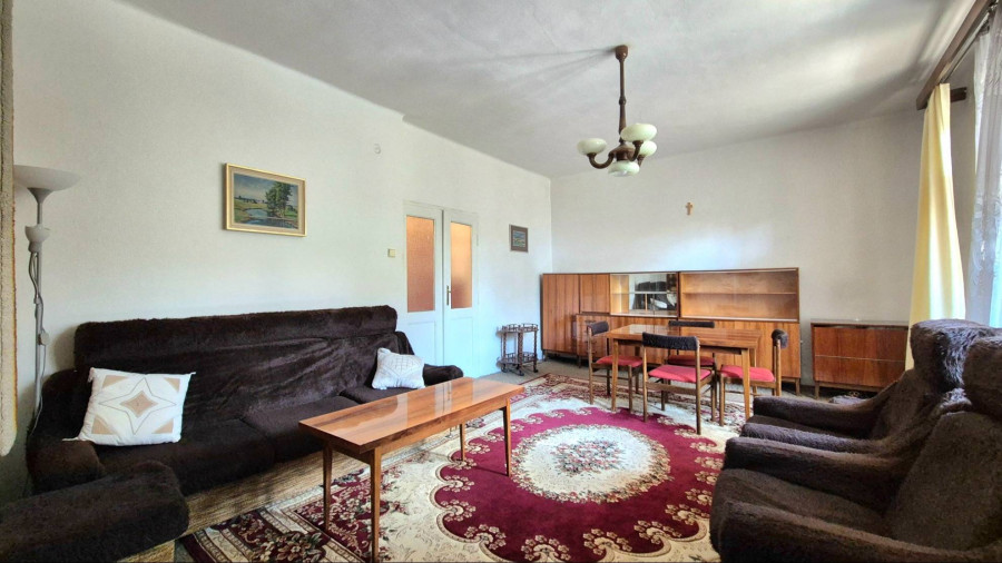 Priestranný 4 izbový byt na predaj, ulica Milosrdenstva - 3