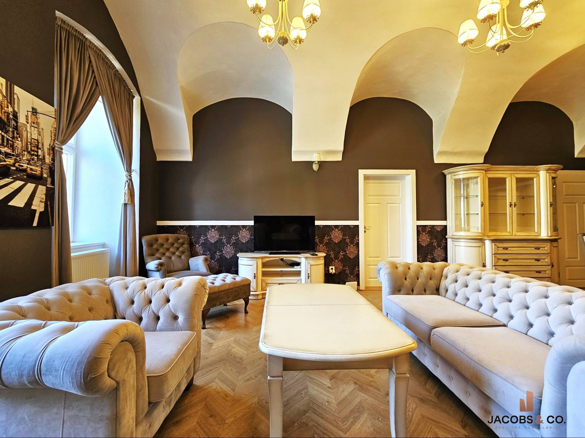 Nadštandardný 5 izbový luxusný byt, Hlavná ulica, Košice 